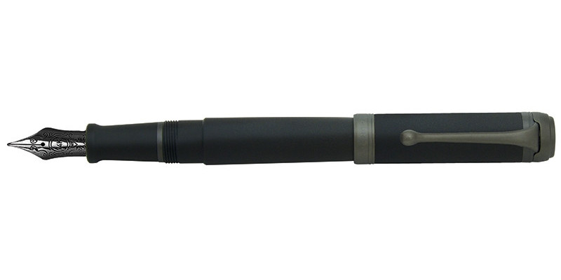 Aurora Talentum full black fountain pen
