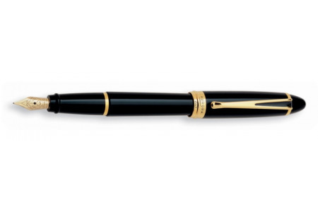 Aurora Ipsilon deluxe black gold trim fountain pen