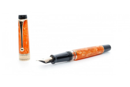 Aurora Optima arancio stilografica Aurora Optima orange fountain pen