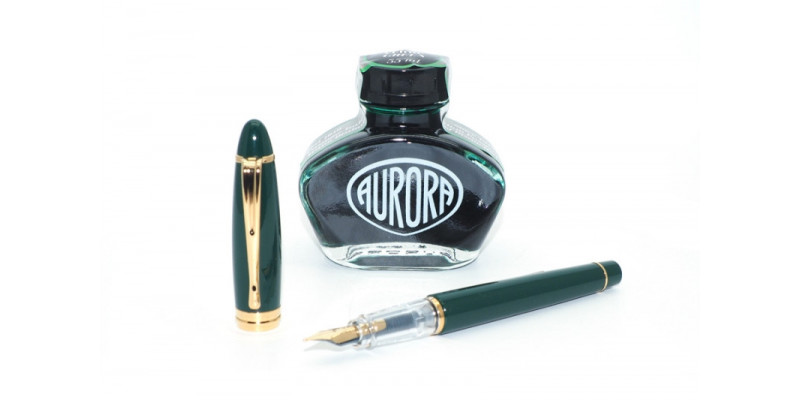 Aurora Ipsilon demo color dark green fountain pen