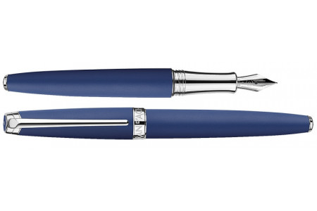 Caran d Ache Leman Blu opaco stilografica Caran d Ache Leman Blue matt fountain pen
