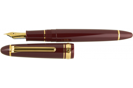 Sailor 1911 Standard Collection 1911S Maroon fountain pen 