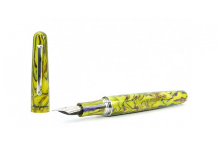 Montegrappa Elmo 01 Fantasy Blooms Iris Yellow fountain pen