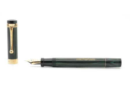 Aurora Internazionale Ebonite Green fountain pen
