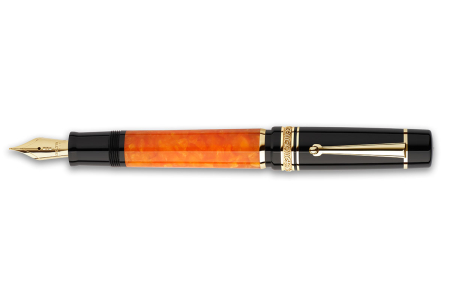 Delta DV Mid-Size gold trim fountain pen 