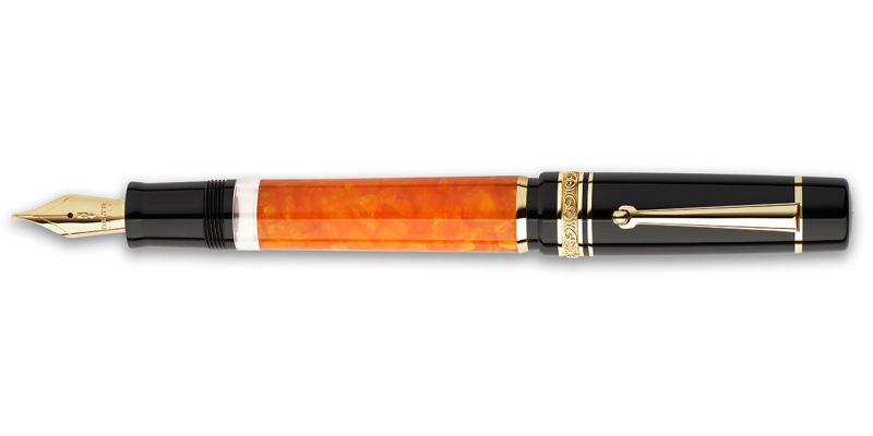 Delta DV Mid-Size P gold trim fountain pen