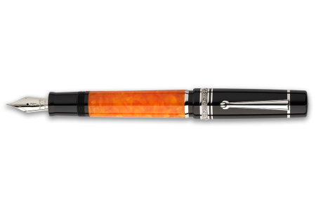 Delta DV Mid-Size K rhodium trim fountain pen Delta DV Mid-Size K rhodium trim fountain pen