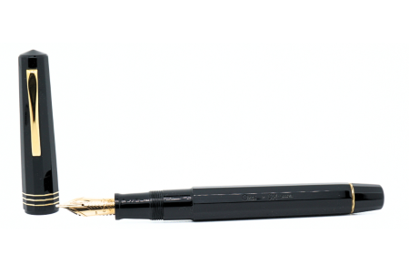 Omas New Old Stock Paragon CM fountain pen