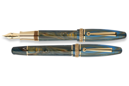 Maiora Golden Age Wind yellow gold trim fountain pen 