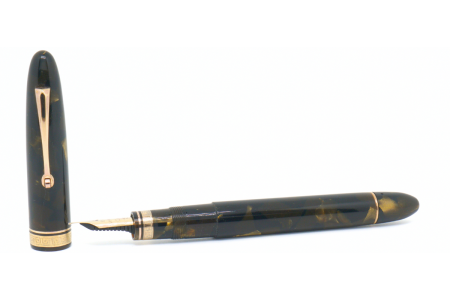Omas New Old Stock Ogiva Saft green celluloid fountain pen