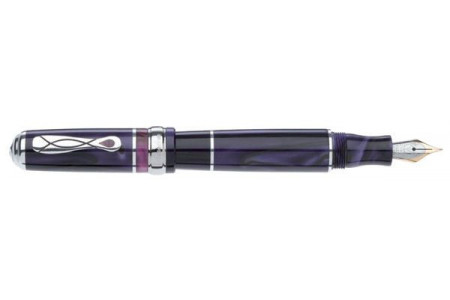 Marlen Le Reve New purple fountain pen Marlen Le Reve New viola stilografica